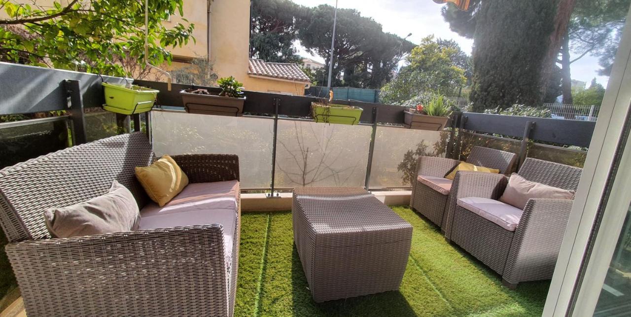 Le Silene Apartment Sainte-Maxime Exterior photo